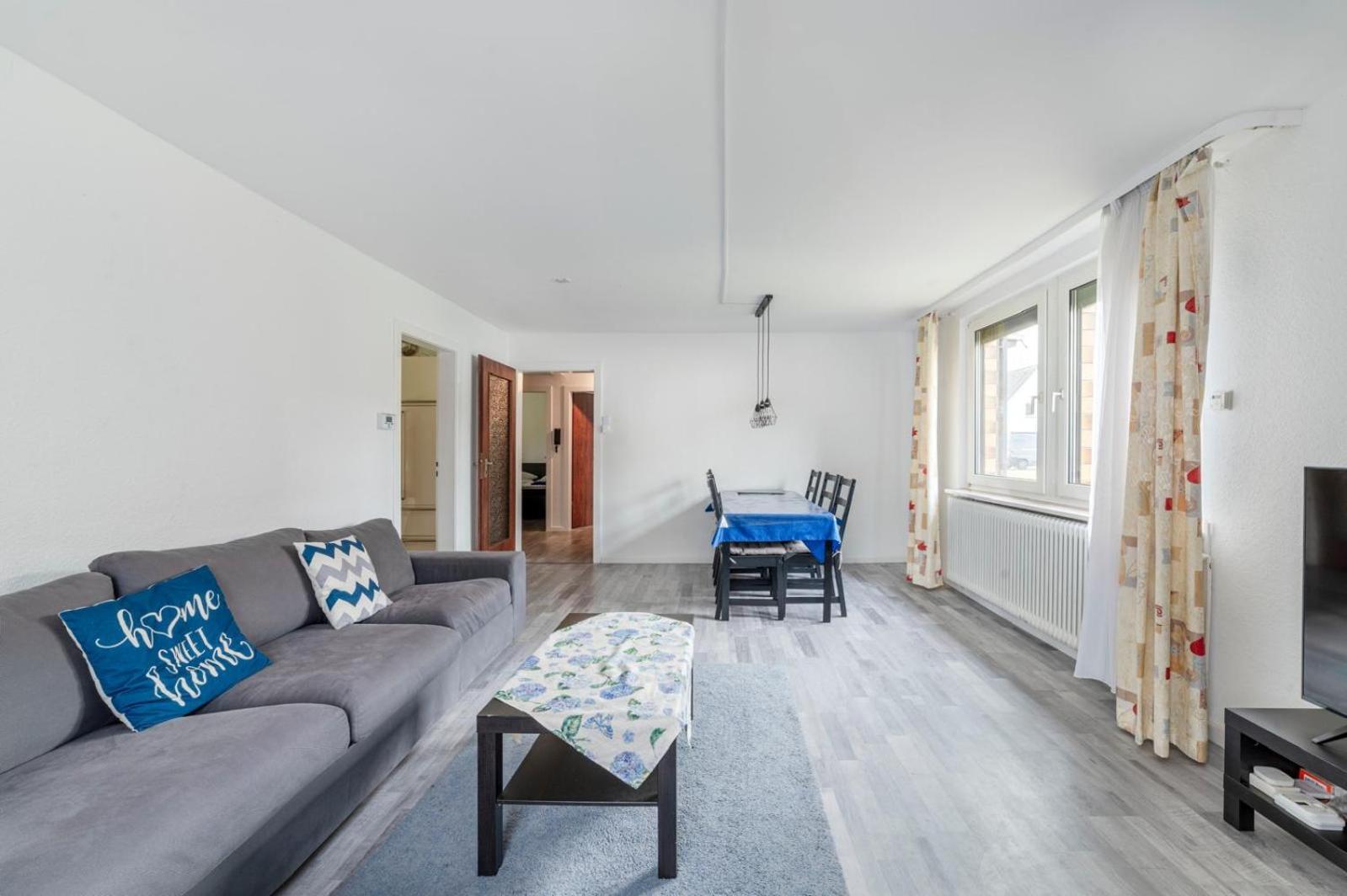 Cozy Villa With Garden, Balcony And Parking Area In Duesseldorf Exteriér fotografie